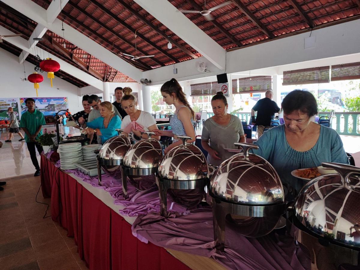 Tekoma Resort Taman Negara クアラ・ターハン エクステリア 写真